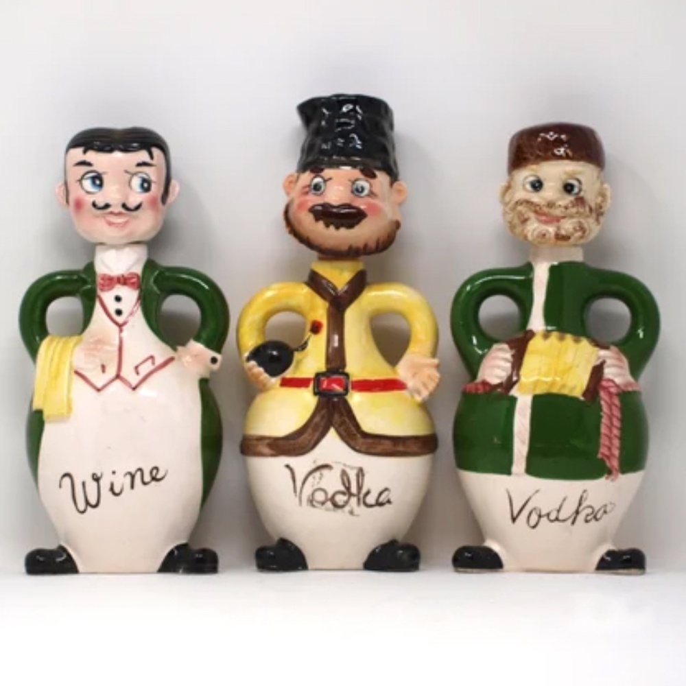 SOLD! - Rare Set of 3 Wine and Vodka Liquor Decanters, Davar Pro Originals - Picture 1 of 10